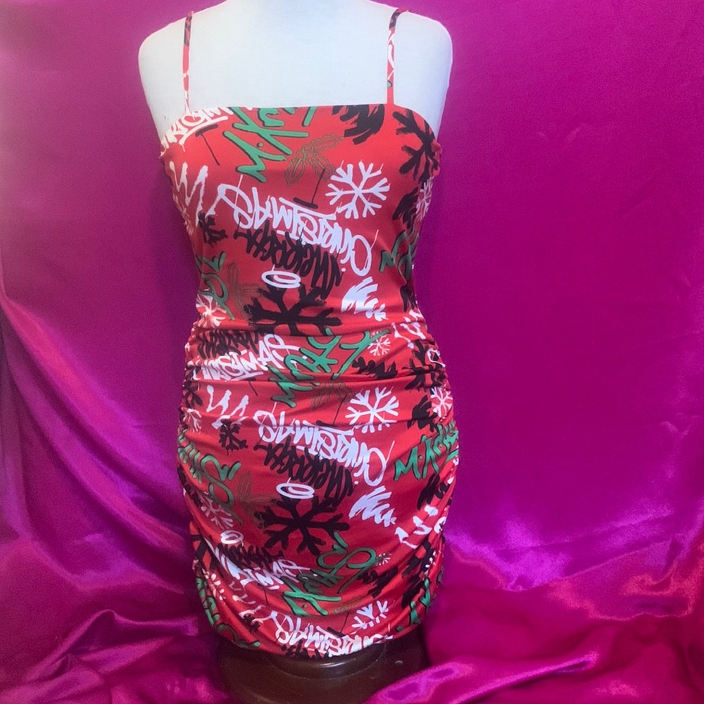 Fa la la love size L, graffiti dress. Funky style. Sinch on side. Like n…